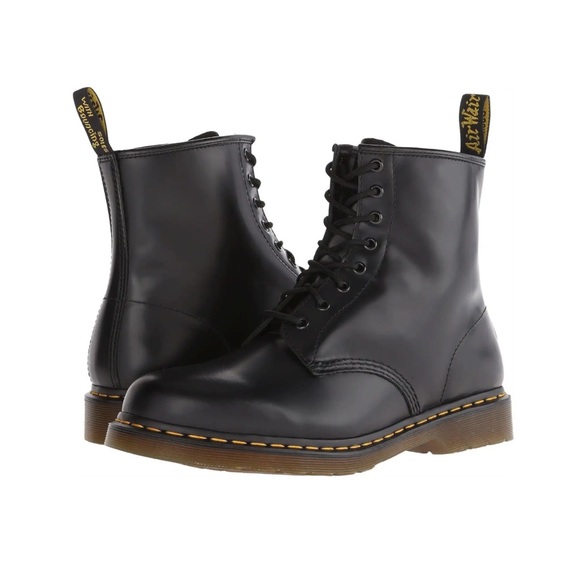 Dr. Martens 1460 Black Smooth Leather Lace Up Boot - Women’s 8 / Men’s 7 - Picture 7 of 8